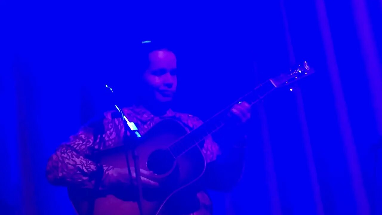 Billy Strings - The Train That Carried My Girl From Town/Black Mountain Rag (Huntsville)