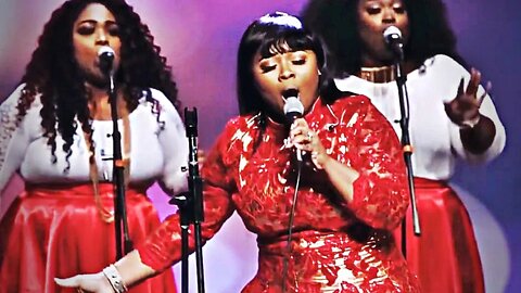 É MUITA OUSADIA 😱 Ela Desafiou as Trevas nesse Louvor ⚔🔥 Eu Sou um Vencedor - JEKALYN CARR