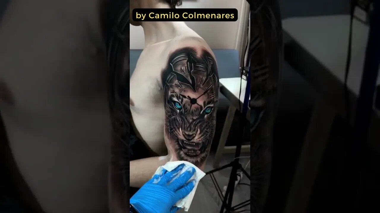 Stunning tattoo by Camilo Colmenares #shorts #tattoos #inked #youtubeshorts