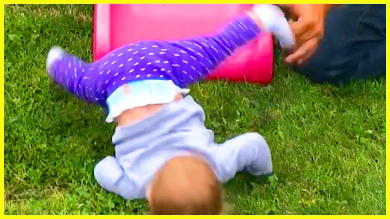 Funny Babies Playing Slide Fails - Cute Baby Videos