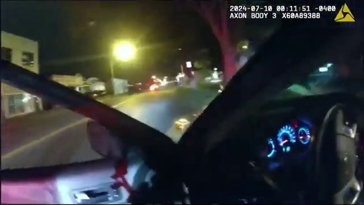 Officer Clinging To Speeding Car Shoots Fleeing Suspect Dead With Terrified Kid In Passenger Seat