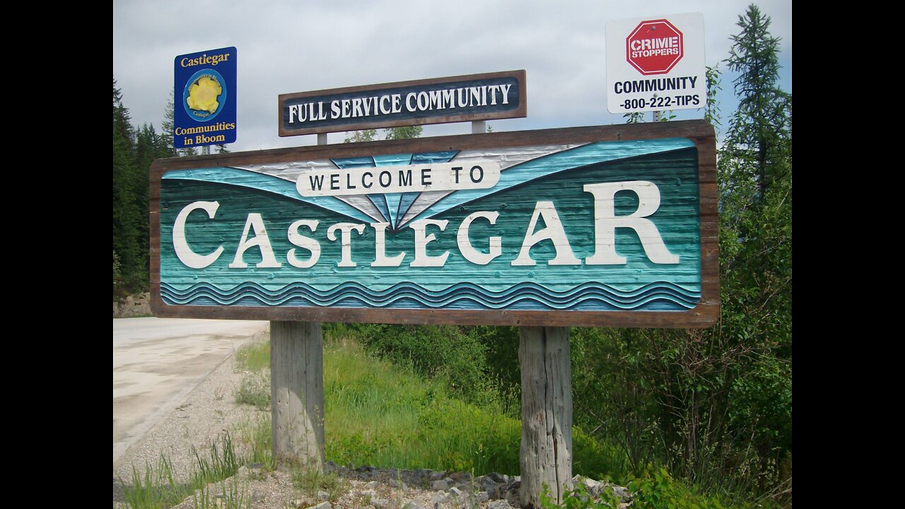 Driving through Castlegar, BC. Population over 14,000, located within the Selkirk Mountain Range.