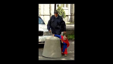 big stone lifting small boy prank