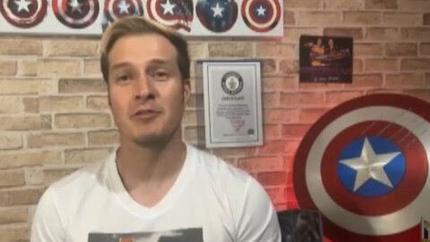 Man Sets World Record Watching 'Spider-Man: No Way Home' 292 Times