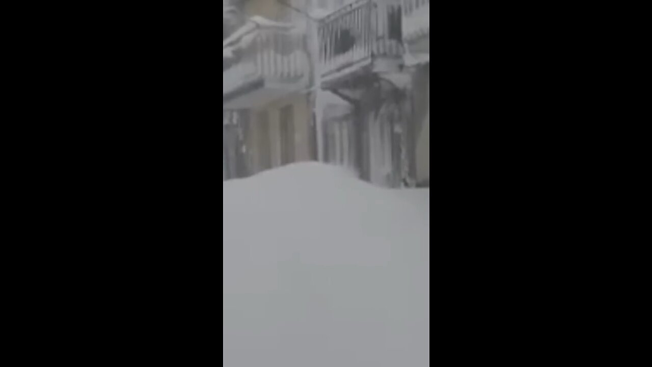 Snow in Sicily - Feb 9, 2023