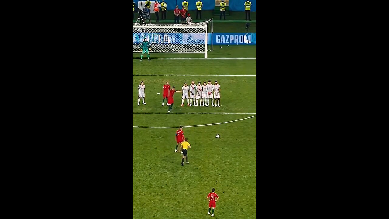 Cristiano Ronaldo's Free Kick against Spain🤯