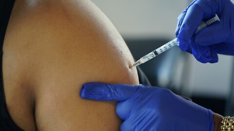 U.S. COVID Cases, Hospitalizations Continue Steady Decline