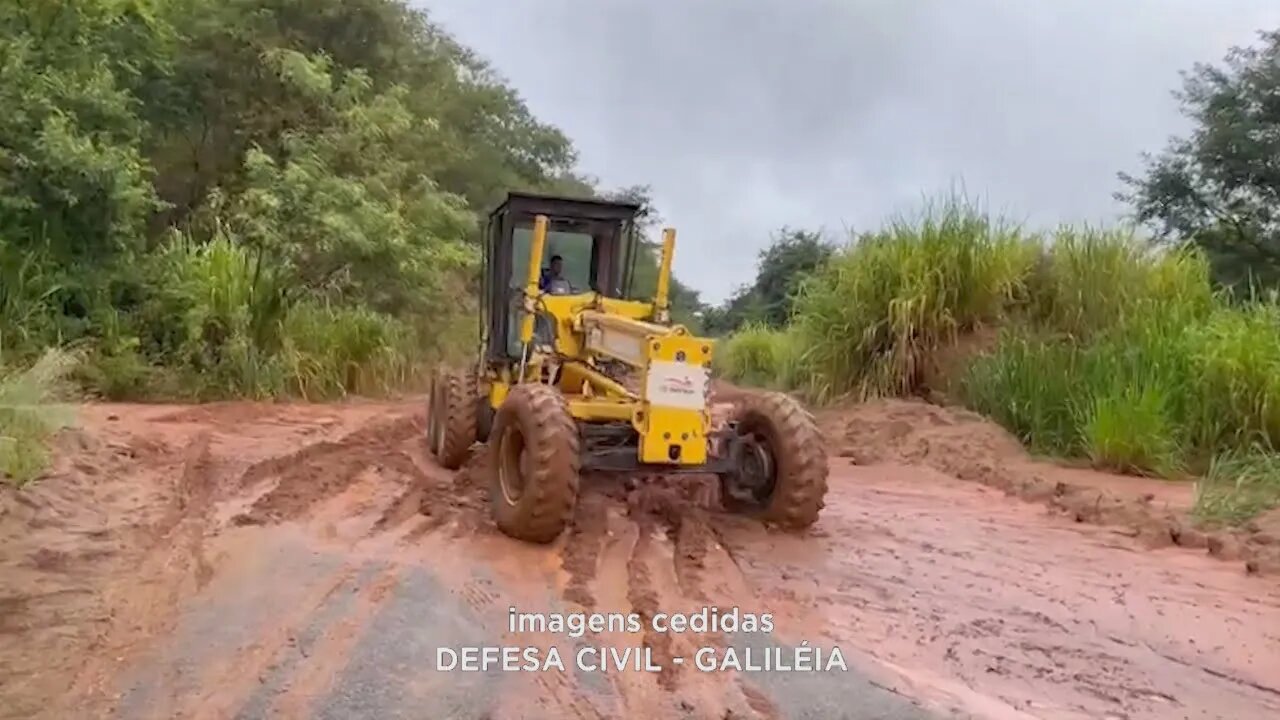 Chuva em Galiléia: árvores derrubadas e queda de barreiras em rodovia registradas na cidade