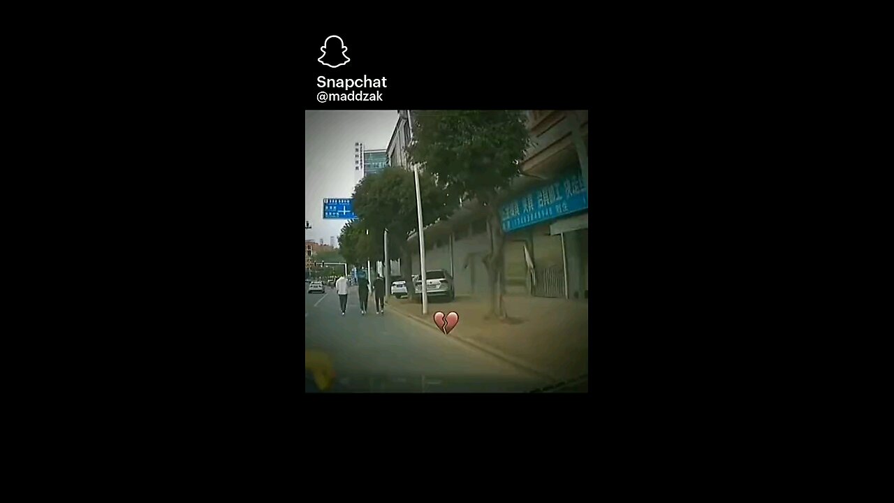 OMG YOUR NOT GONNA BELIEVE WHAT HAPPEND 😱