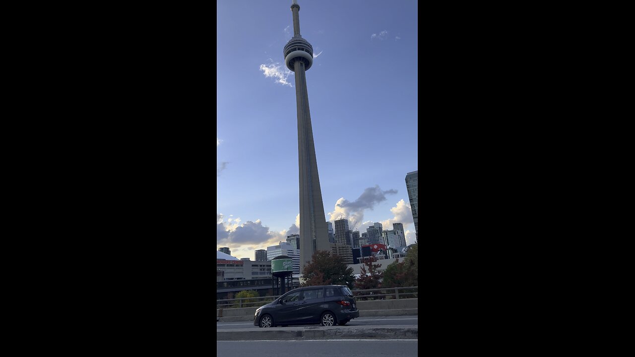 CN Tower- Toronto Downtown