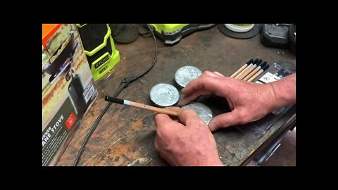 Testing lead hardness with artists pencils, easy and accurate