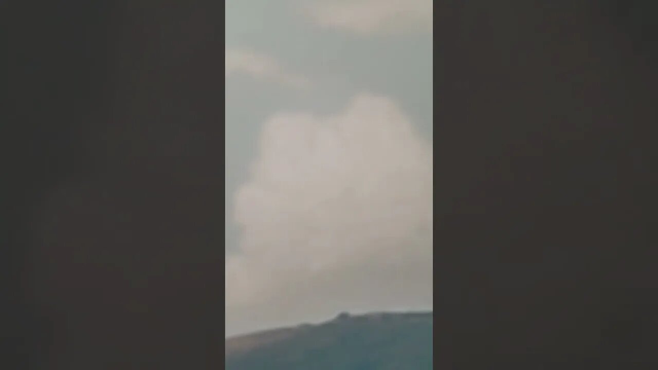 "NOPE" movie confirms those stationary clouds you've been seeing...#projectbluebeam