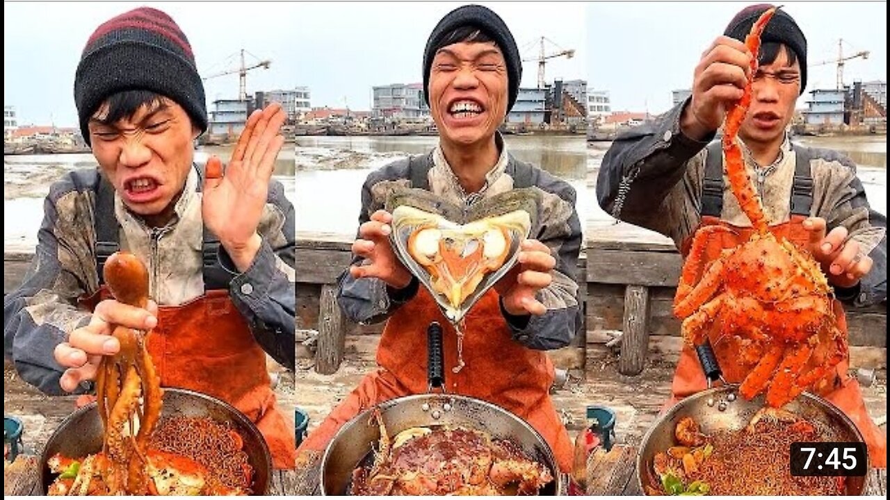 Fisherman eating delicious seafood 🦞🦞🍢🦞