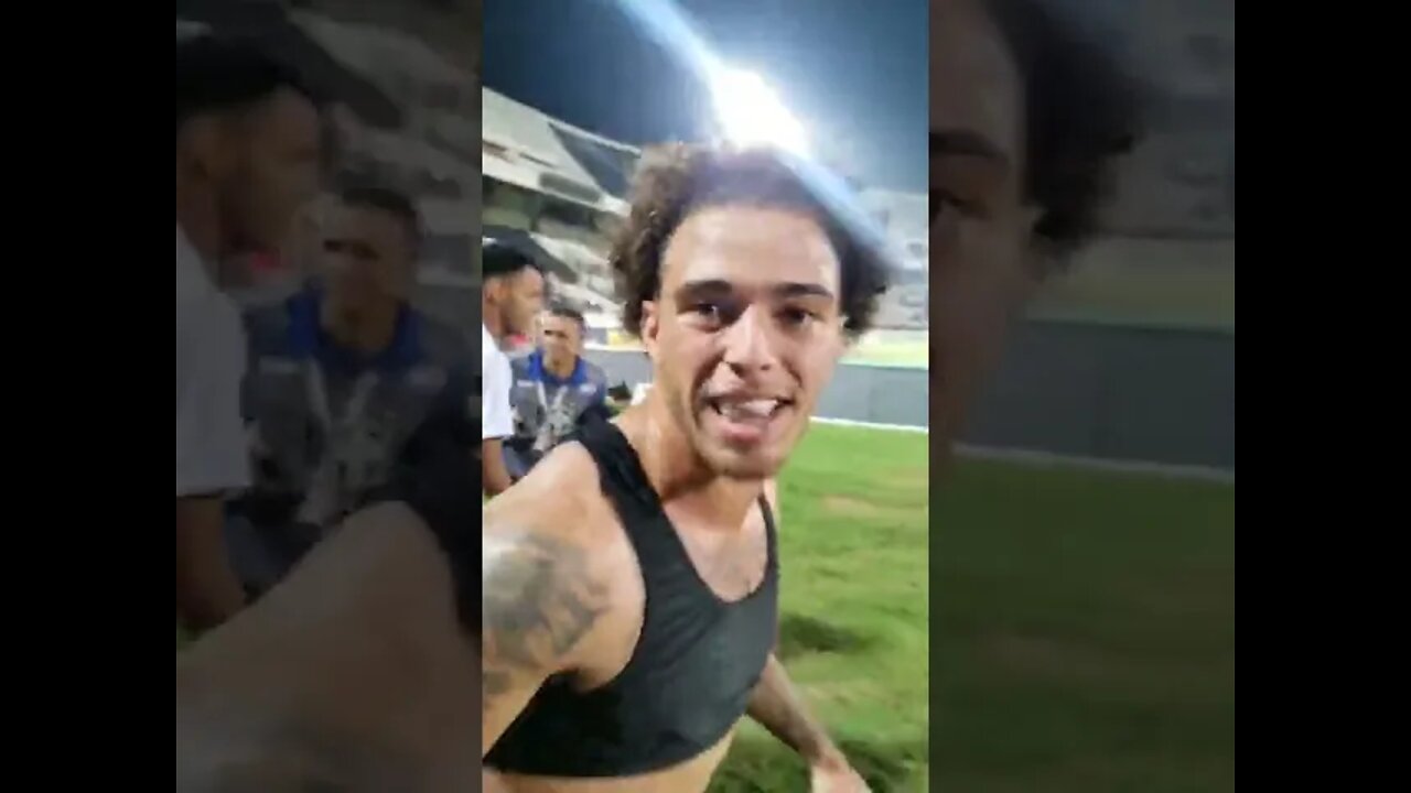 Jogadores comemorando a vitória no Arruda - Náutico 2x3 Vasco