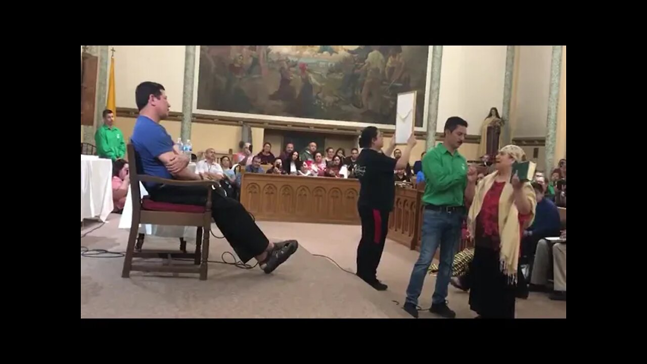 Impactante debate. Padre Luis Toro