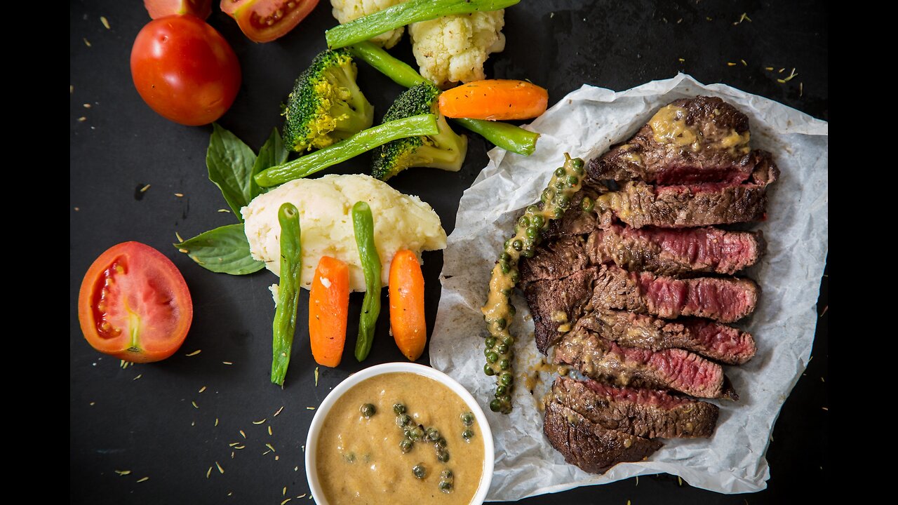 Keto Garlic & Tarragon Beef Skewers with Fennel Slaw