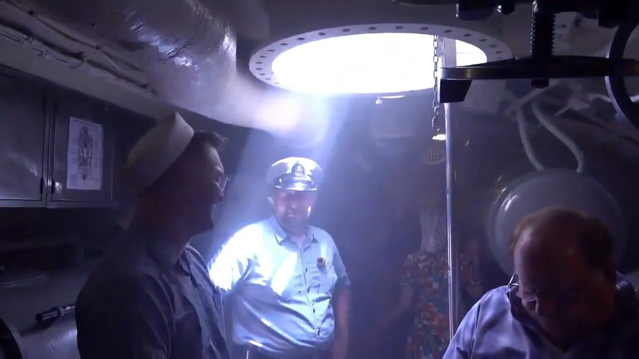 17 == The submarine diesel engine that started WWII