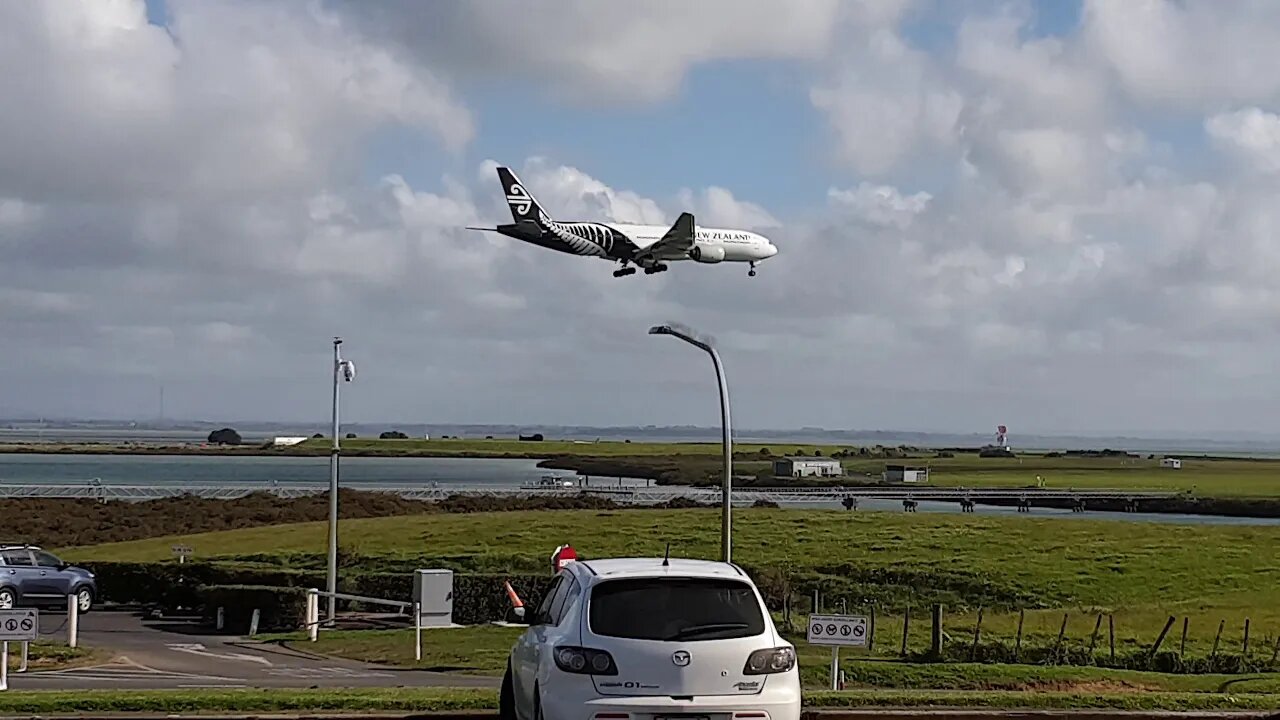 Daph Peisley landing in New Zealand 21-09-2019