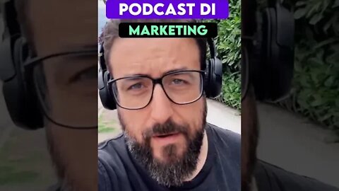 TOP MARKETING PODCASTS 🎧 #shorts