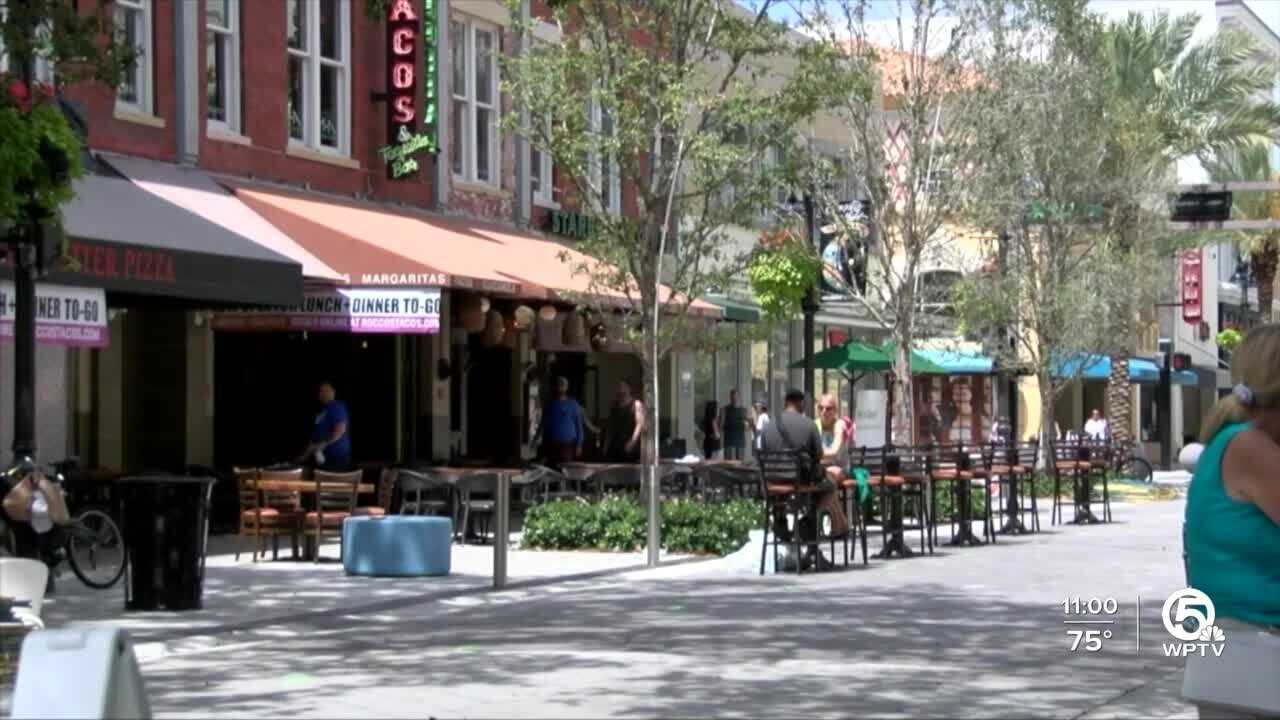 More outdoor dining could come to West Palm Beach