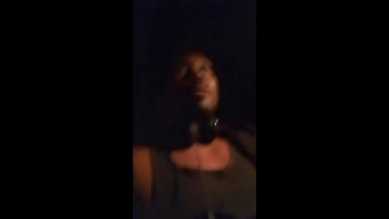 woman didn't give me her number but wouldn't mines? no thank you, I'll pass