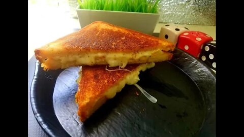 EGG AND CHEESE CRISPY SANDWICH RECIPE