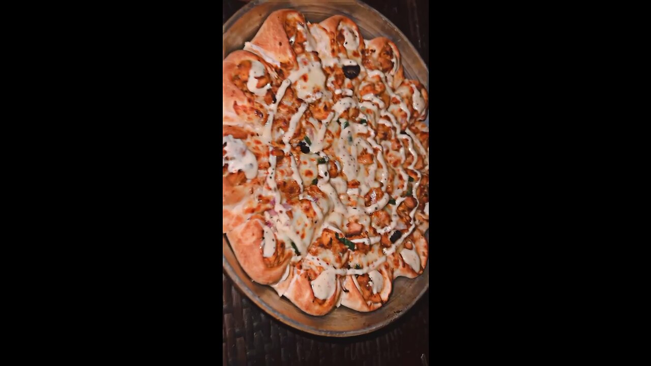 Cheezious pizza johar town