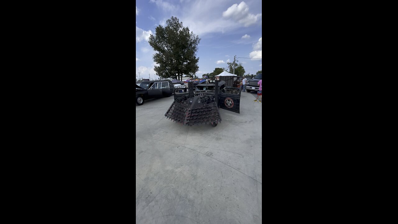 Zombie Apocalypse Rat Rod with a Trailer FULL of creeps