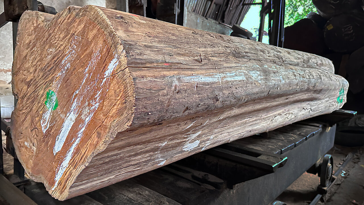 Here is A great View of Sawmill Teak Wood From Java Indonesia