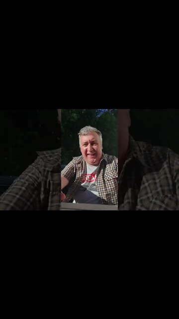 Guy Fails Juggling Apple! Mega Fails #Shorts