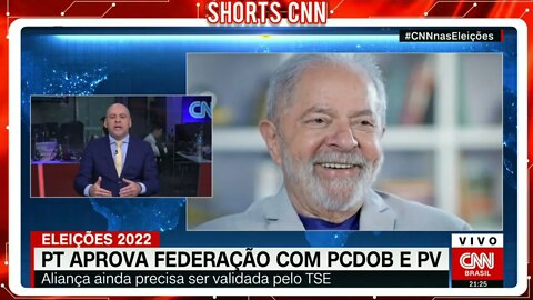 Análise: Bolsonaro em algumas pesquisas quase empata com LULA, PT aprova federação com o PCdoB e PV