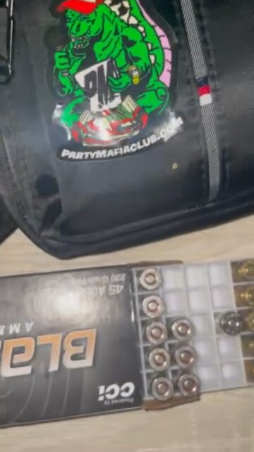 COMMENT YOUR DAILY USE GUN