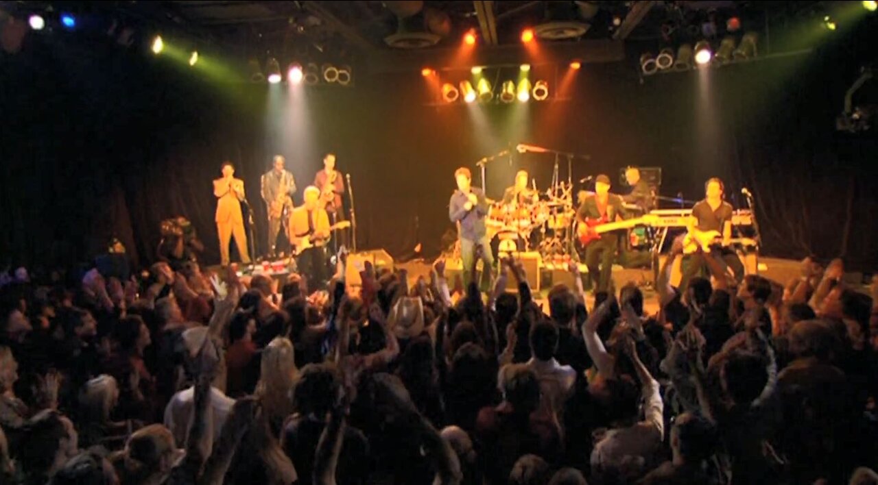 HUEY LEWIS & THE NEWS - LIVE IN CHICO (REMIXED & REMASTERED AUDIO)