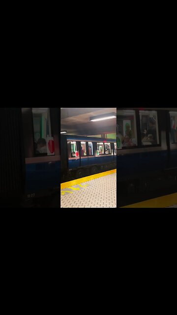 Ready for arrival from Pell metro #viralvideo #train #montreal #travel #station