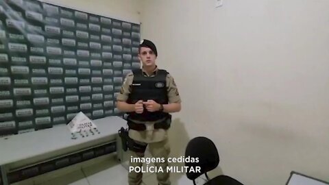 Tentou fugir! Polícia militar prende rapaz pela suspeita de tráfico de drogas em Itabirinha