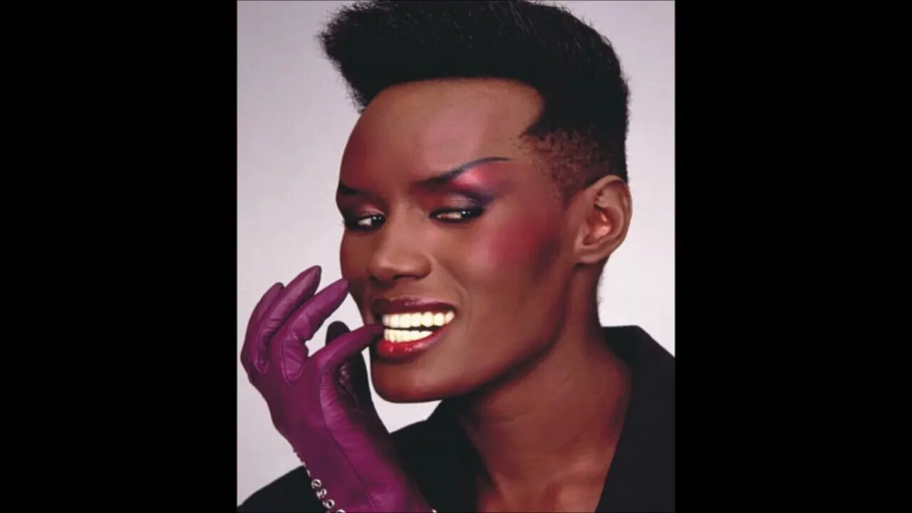 Grace Jones - Pull Up To The Bumper