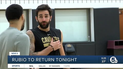 Cavs guard Ricky Rubio returns to court after missing year with knee injury