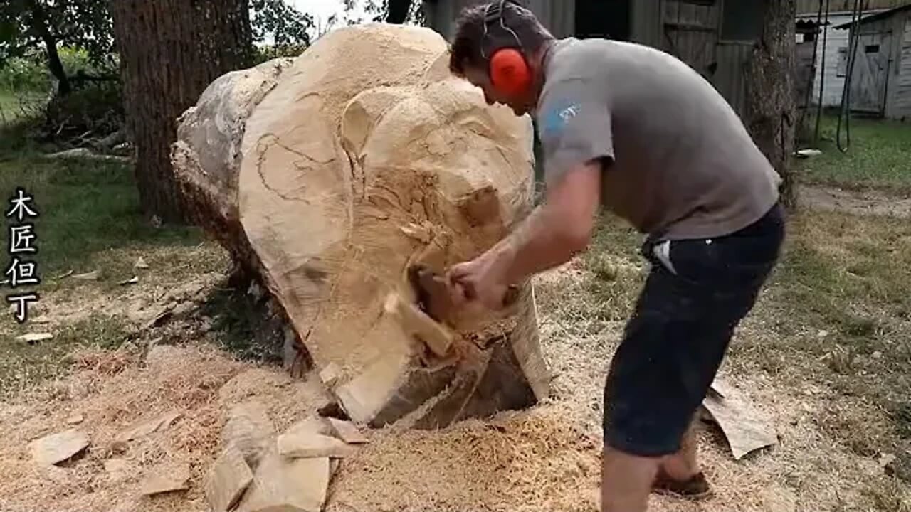 3small section, 2000 kg of giant wood, it is really beautiful after hand carving!