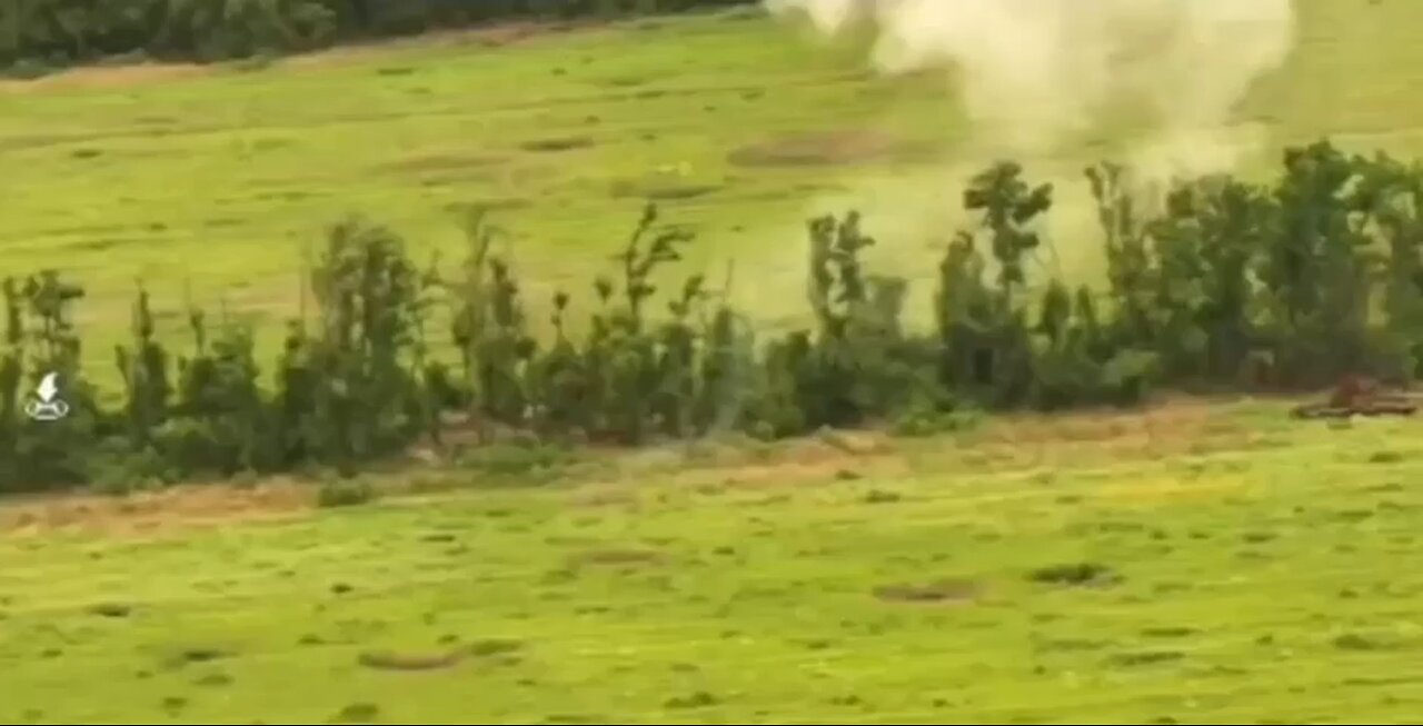 Ukrainian front lines today from Russian drone. Few misses then direct hit with an RPG