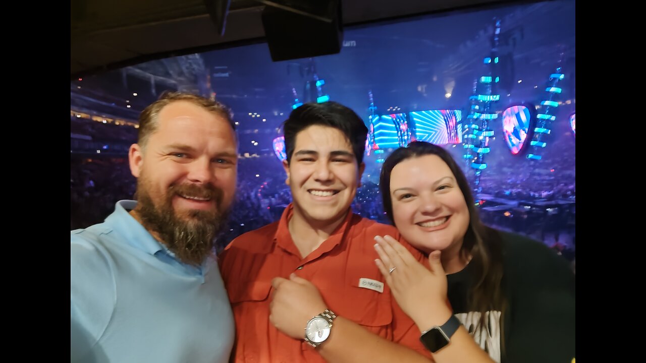 Guy gives 'Perfect' proposal at Ed Sheeran concert, Houston 5/13/23