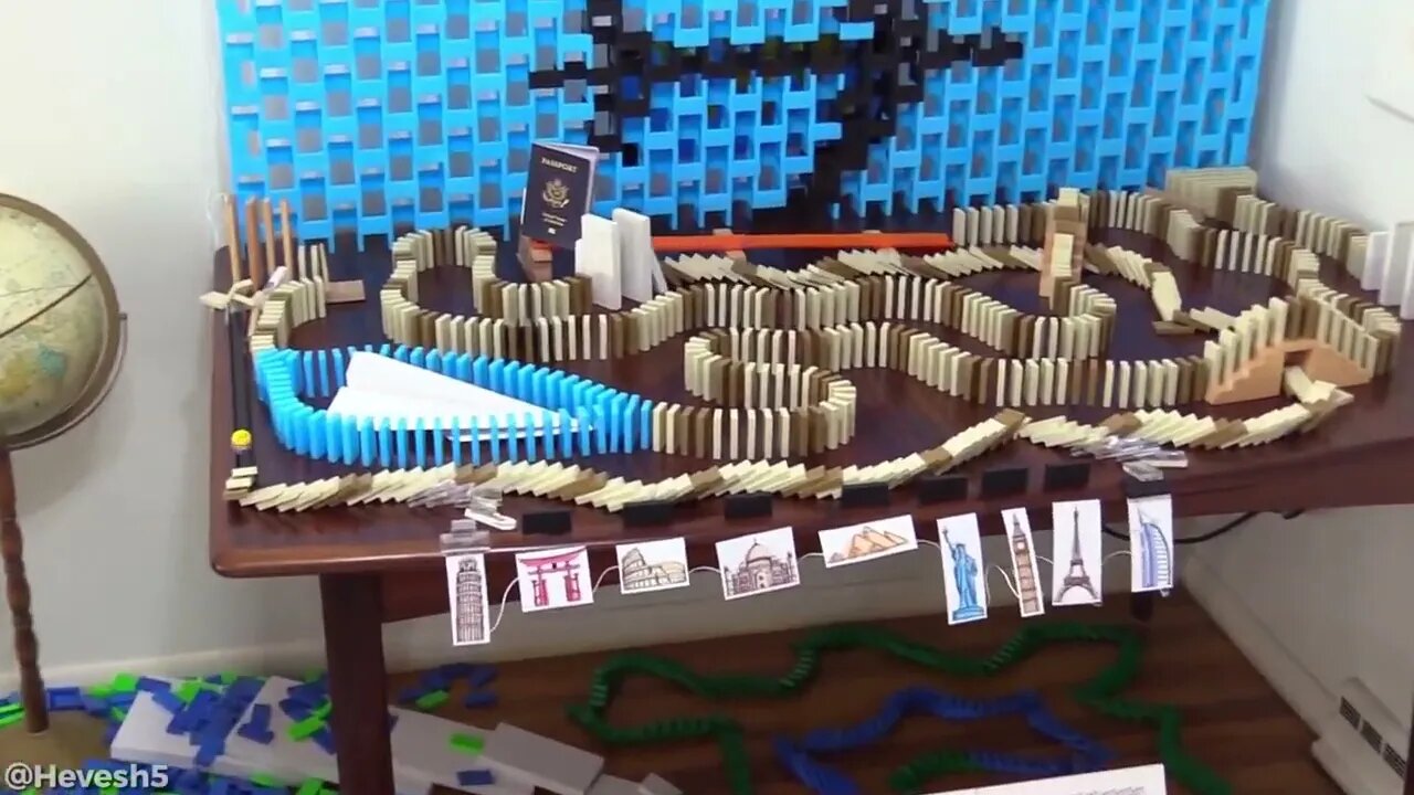 75,000 Dominoes Falling to Relax Your Mind