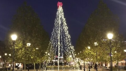 Fells Point offers up an Olde Tyme Christmas this weekend