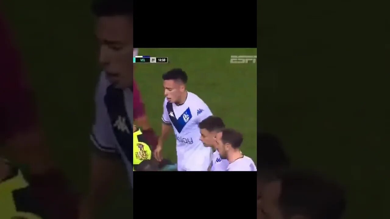 SANABRIA PASSA A MÃO NAS PARTES ÍNTIMAS DE ORTEGA 😱🤔😂🤣😅#shorts #futebol