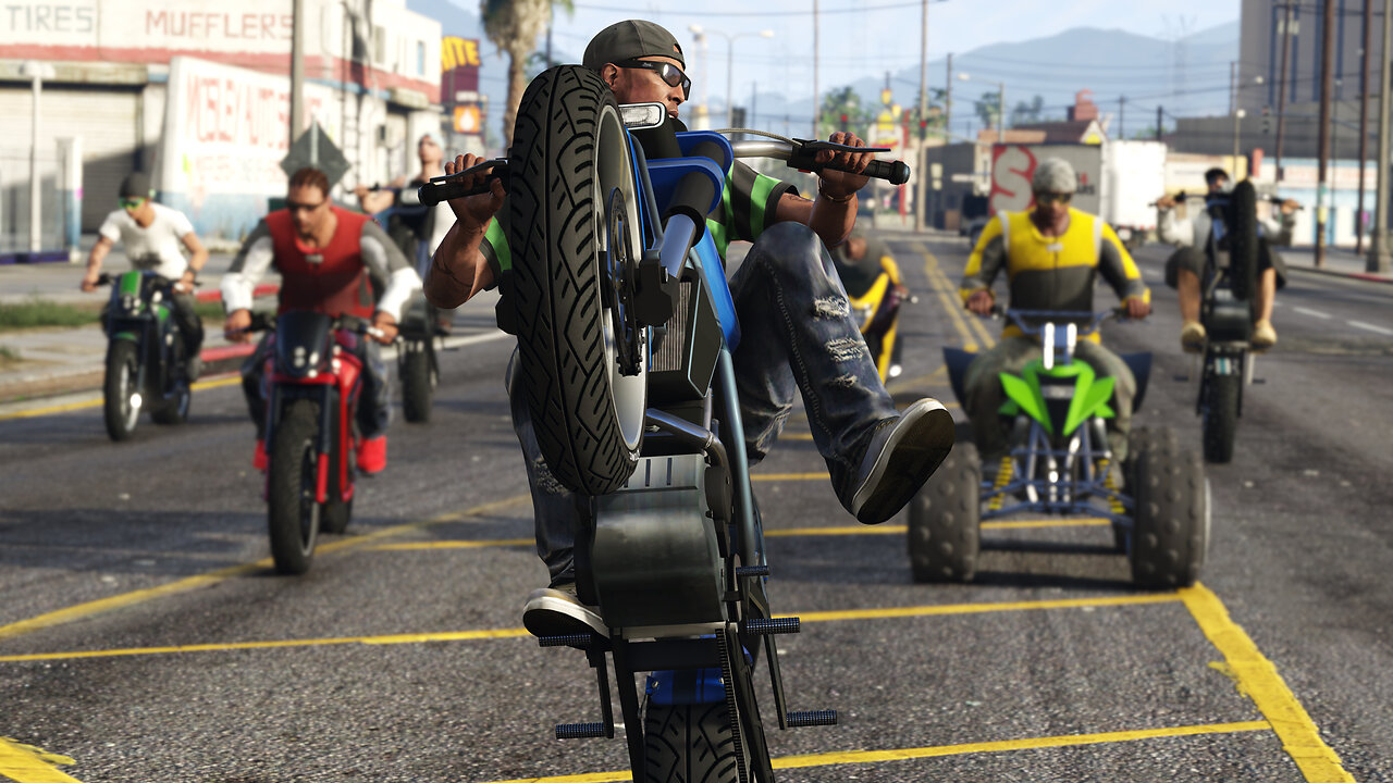 Robbing Every Gangster In Hood Servers.. (GTA 5 RP)