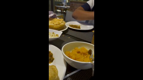 Halwa puri