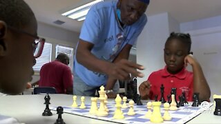 Veteran chess player teaches ‘patience and strategy’ with Labor Day weekend tournament