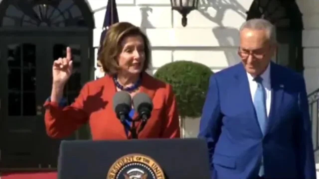 Pelosi Orders Applause From Crowd For Biden