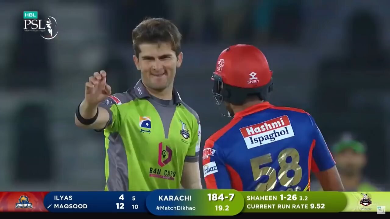 SHAHEEN AFRIDI VS SHAHID AFRIDI GIVE RESPECT TO TAKE RESPECT PROUD FULL MOMENT IN PSL