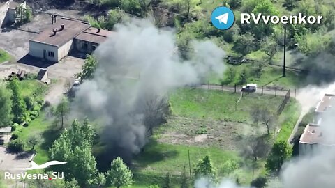 Artillerymen From The "O" Group Hammering A Ukrainian Forward Operating Base