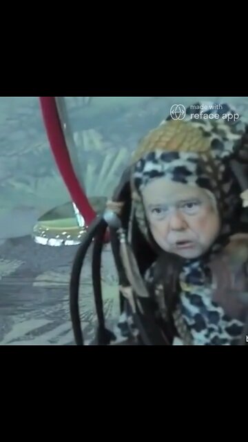 The Ultimate Donald Trump Costume Meme!